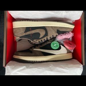 Nike Travis Scott lows